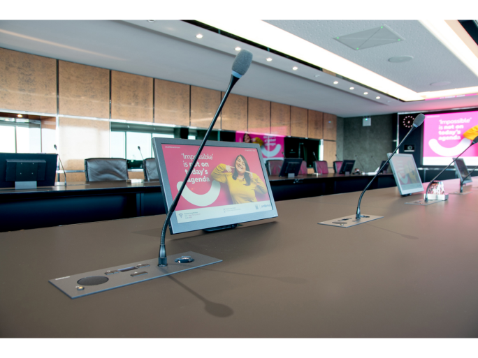 Pami - revitalisez - boardroom Proximus